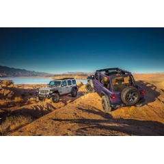 2023 Jeep� Wrangler Rubicon in new Earl exterior paint color (left) and limited-production Reign exterior paint color.