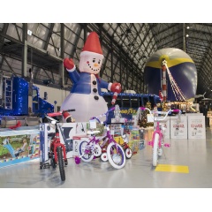 Goodyear and the U.S. Marine Corps Reserve support the Marine Toys for Tots Foundation at the company�s blimp bases in California, Florida and Ohio.