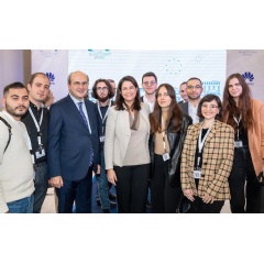 Niki Kerameus, Minister of Education and Religious Affairs of Greece, and Kostis Hatzidakis, Minister of Labor and Social Affairs of Greece join the summit