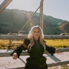 Anne Wilson's Rebel Soars on Billboard Christian and Country Charts
