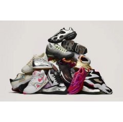 SNKRS Showcase. During its latest SNKRS Showcase, Nike gave sneaker fans around the globe an exclusive look at roughly 20 upcoming footwear styles.