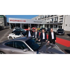 Full image caption at the end.