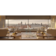 Luxury & Lifestyle  �  Fairmont