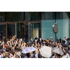 Tim Cook greets customers at the reimagined Apple Ginza, which originally opened in 2003 as Apples very first store outside the United States.