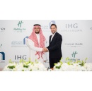 In a strategic dual signing with Al Mosa and Sons, IHG Hotels & Resorts strengthens Saudi footprint with new hotels in Riyadh and Al Khobar
