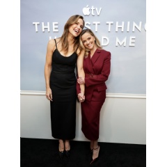 Full image caption at the end.