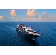 Luminara from The Ritz-Carlton Yacht Collection