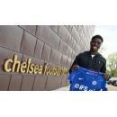 Calvin Diakite signs new contract