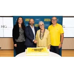 Image (L to R): AnnMarie Liddle, Director, Campaign Marketing, East Asia & Pacific, IHG Hotels & Resorts; Matt Tripolone, Managing Director, Australasia & Pacific, IHG Hotels & Resorts; Ronni Kahn AO, Founder, OzHarvest; James Goth, CEO, OzHarvest.