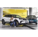 Adrenaline for Everyday Life: Sophia Fl�rsch Now Drives Opel Mokka GSE