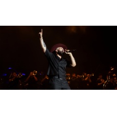 Grammy-Winning Star Car�n Le�n Makes History with First-Ever Concert and First-Ever Sold-Out Show at Nu Stadium