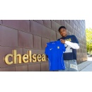 Jashayde Greenwood pens first professional contract