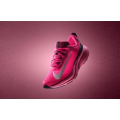 Nike Vegam Run. Nike shaped Vegam Run in partnership with Indian athletes, whose insights about running, training and navigating daily life informed the development of a silhouette that reflects the brand’s commitment to growing sport across India.