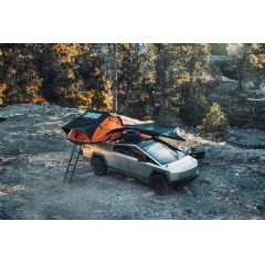 Tesla Cyberturck with MARS� Cyberlanding Kit